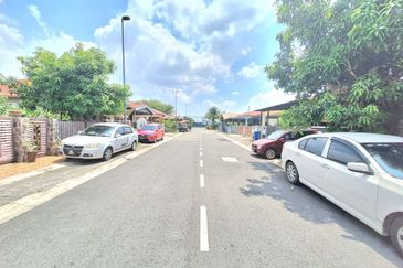 [Jalan Kebun] Single Storey Semi-D Taman Universiti @ Seksyen 30 Shah Alam
