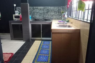 Taman Pinggiran Pedas