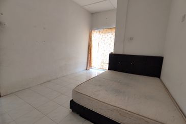 Taman Pinggiran Delima