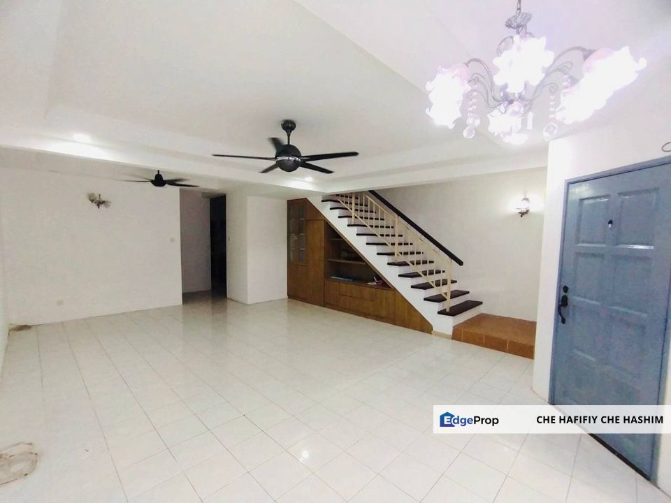 [Renovated] Double Storey Terrace Taman Cheras Idaman @ Kajang, Selangor, Kajang