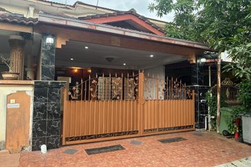 [Extended | Renovated] 2 Storey Terrace @ Taman Sri Damar Mantin