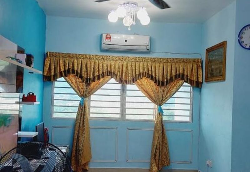 Pangsapuri Angsana, Bandar Mahkota Cheras