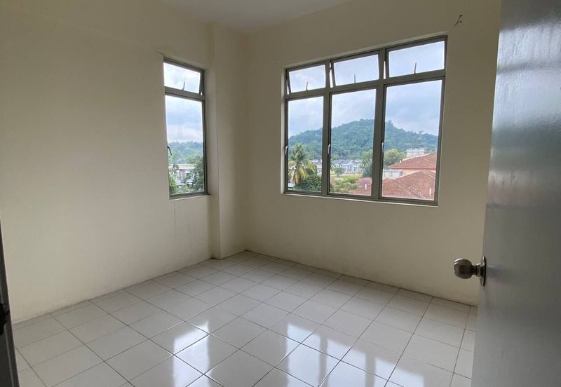 Desa Pelangi Condominium