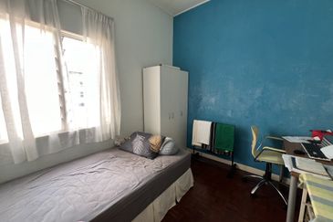 Seksyen 6 @ Bandar Bukit Mahkota