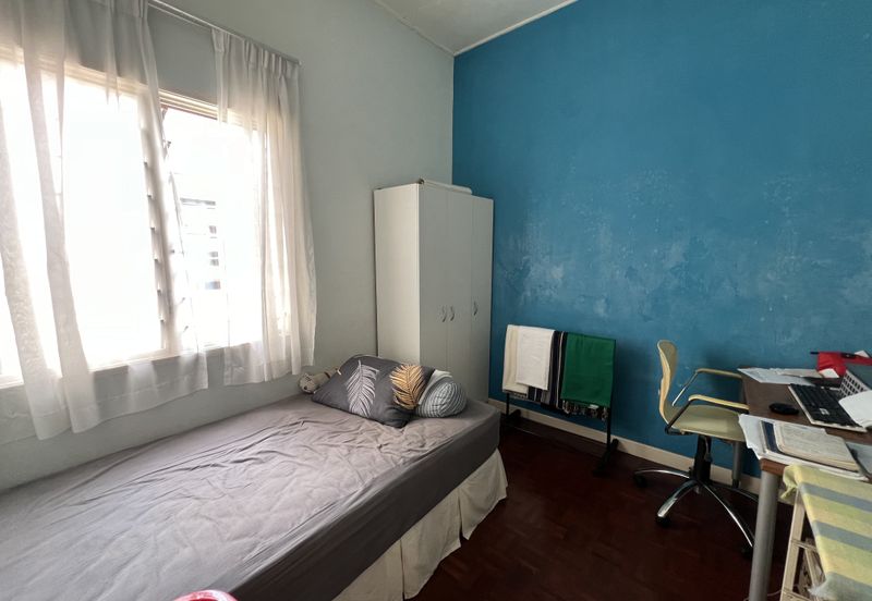 Seksyen 6 @ Bandar Bukit Mahkota