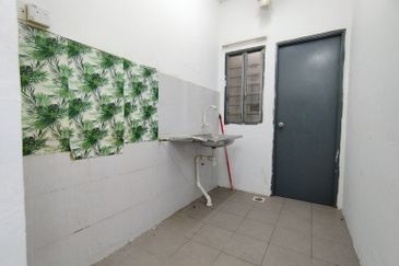 Pangsapuri Damai Utama