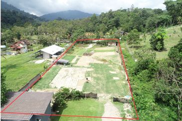 KAMPUNG JANDA BAIK