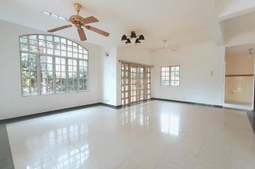 TAMAN LAVENDER HEIGHTS (SENAWANG)