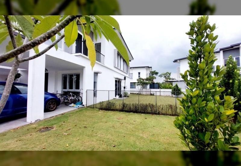 Parkfield Residences, Tropicana Heights