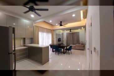 Parkfield Residences, Tropicana Heights