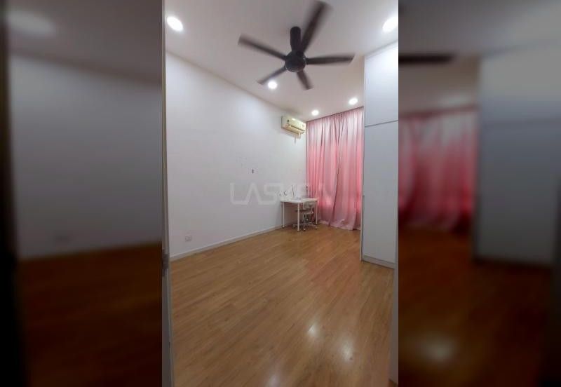 Parkfield Residences, Tropicana Heights