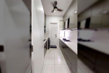 Parkfield Residences, Tropicana Heights