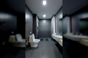 Parkfield Residences, Tropicana Heights