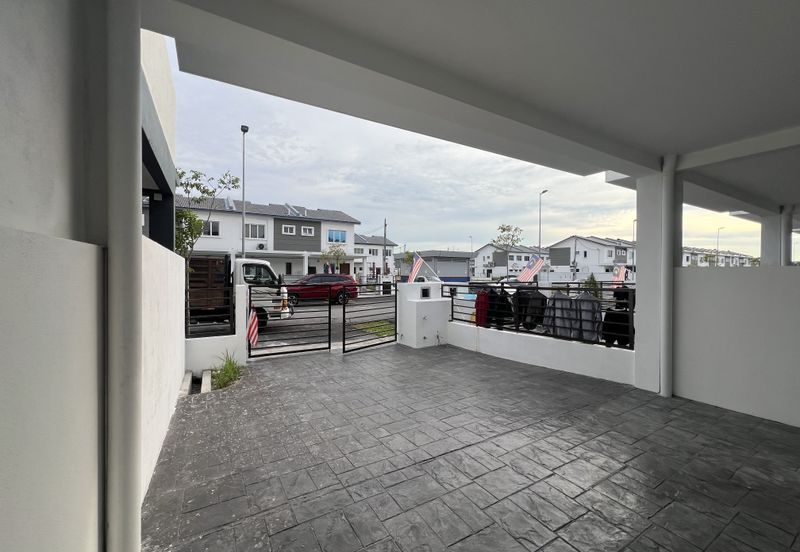 Double Storey Terrace Taman Semarak Warisan @ Sepang