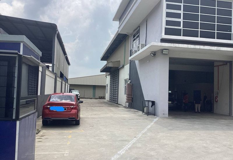 Semi-D Factory @ Semenyih