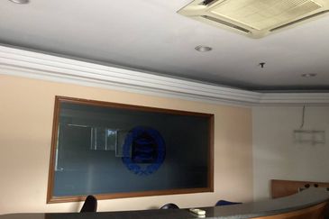 [Facing Mainrod] Warehouse @ Petaling Jaya For Sale & Rent [88,420sqft]