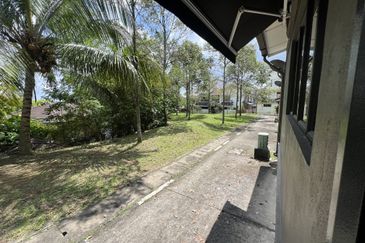 Ivy Terrace & Clover Park Denai Alam