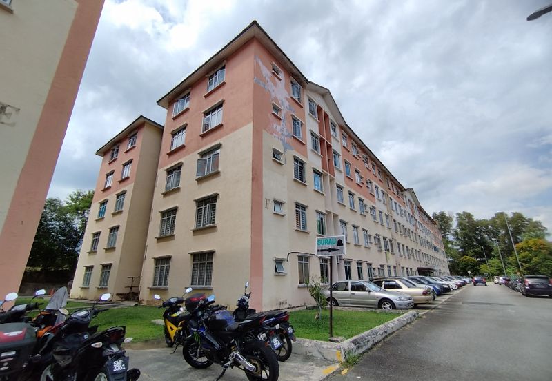 Apartment Seremban Putra @ Sikamat Seremban N9