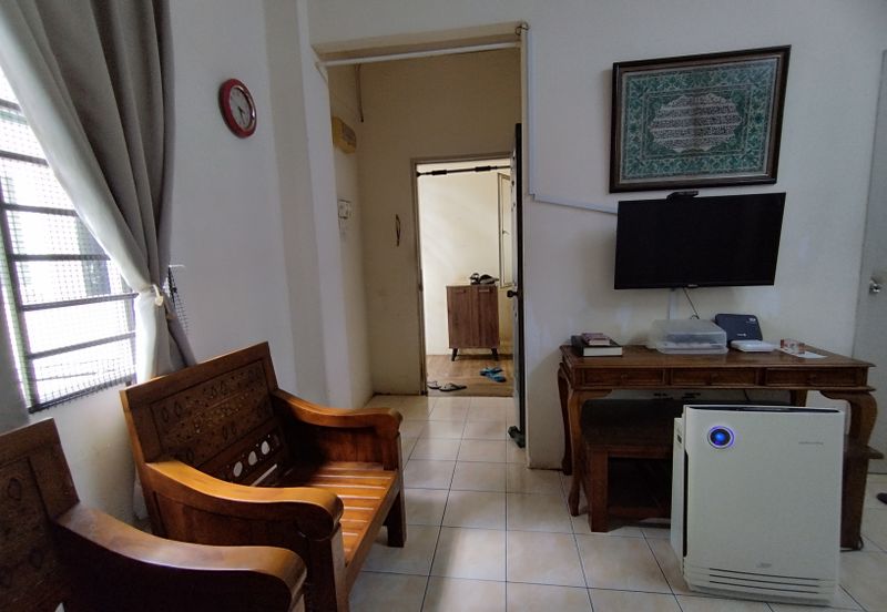 Apartment Seremban Putra @ Sikamat Seremban N9