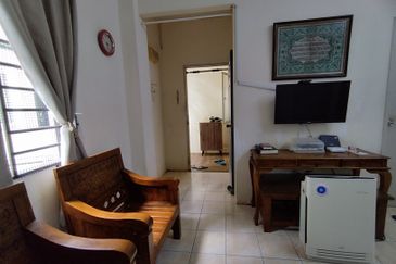 Apartment Seremban Putra @ Sikamat Seremban N9