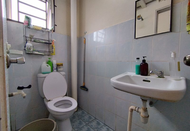 Apartment Seremban Putra @ Sikamat Seremban N9