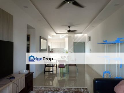 3 Bedroom Unit in Suria Residence Fully Furnished, Selangor, Bukit Jelutong