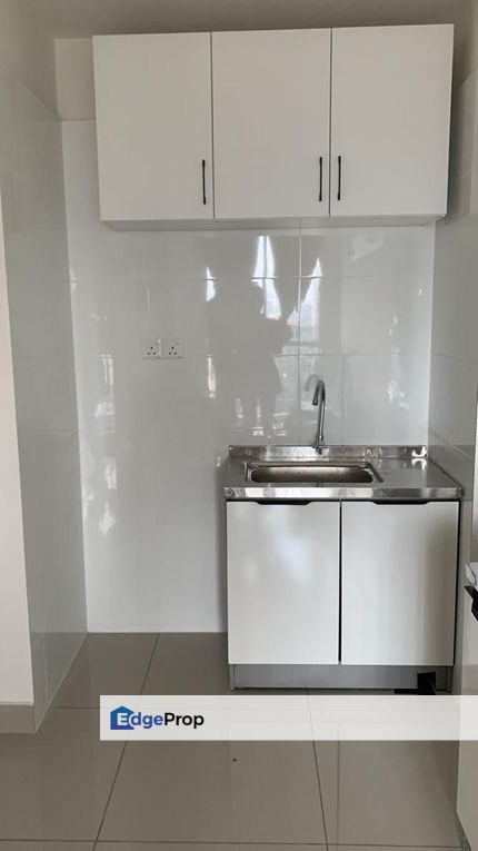 2 Bedroom Unit Partial Furnished Plaza Kelana Jaya, Selangor, Kelana Jaya