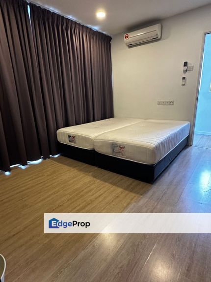 Female Unit 5 Rooms in D Latour Near Taylors Uni, Selangor, Bandar Sunway