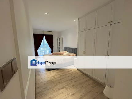 Stunning Interior Design Unit One of One in Emporis, Selangor, Kota Damansara