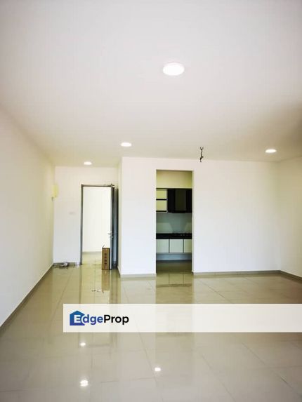 3 Bedroom Unit in Taman Sri Putra Mas E Park, Selangor, Sungai Buloh