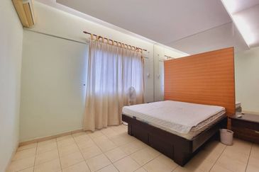 Prima Regency (Dorchester Court)