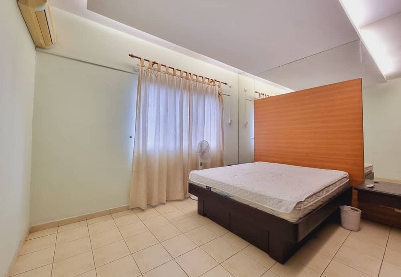 Prima Regency (Dorchester Court)