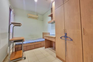 Prima Regency (Dorchester Court)