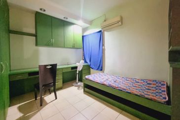 Prima Regency (Dorchester Court)