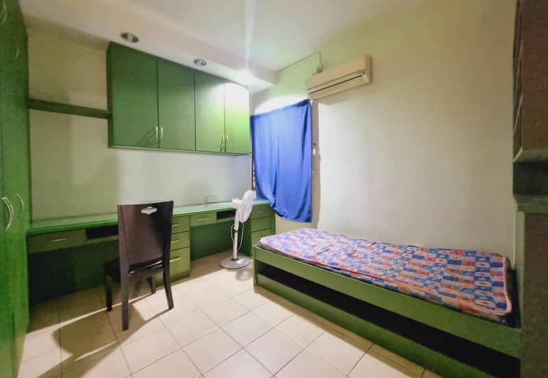 Prima Regency (Dorchester Court)