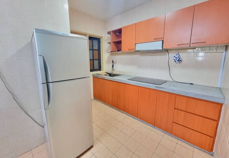 Prima Regency (Dorchester Court)