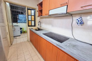 Prima Regency (Dorchester Court)