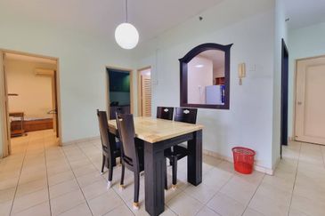 Prima Regency (Dorchester Court)