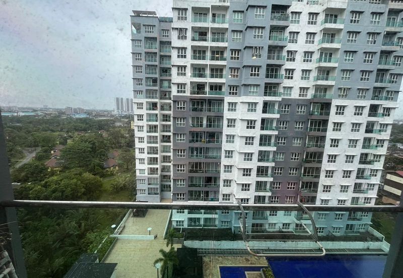 Seasons Luxury Apartments @ Amara Larkin