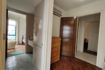 The Straits View, Bandar Baru Permas Jaya