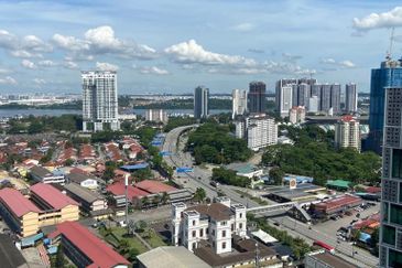 The Astaka @ 1 Bukit Senyum