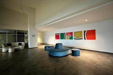 Midas Perling Apartment