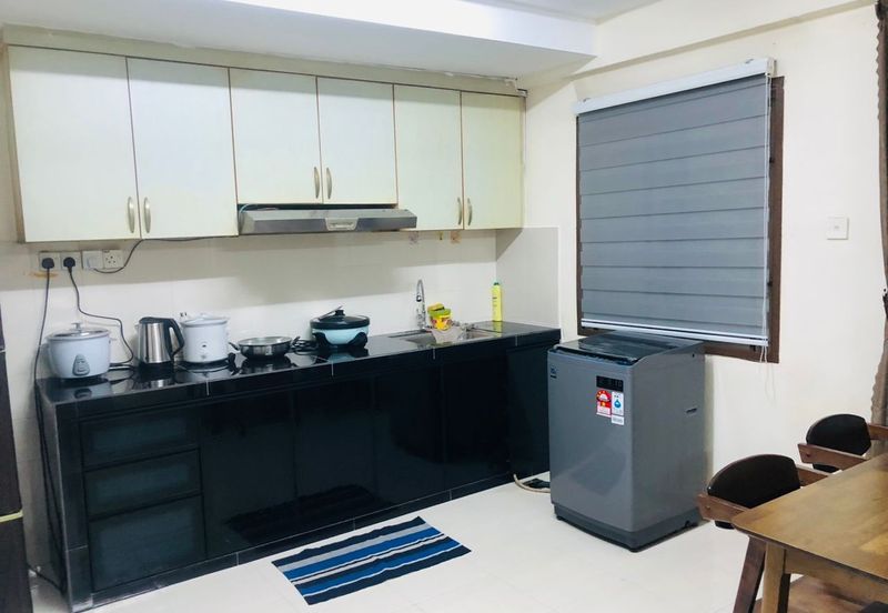 Bangunan Duta Impian (The Embassy Suites)