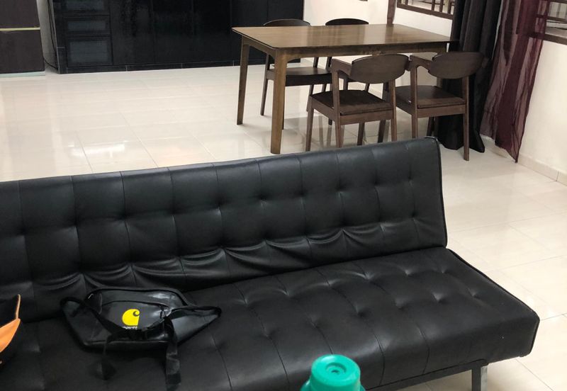 Bangunan Duta Impian (The Embassy Suites)