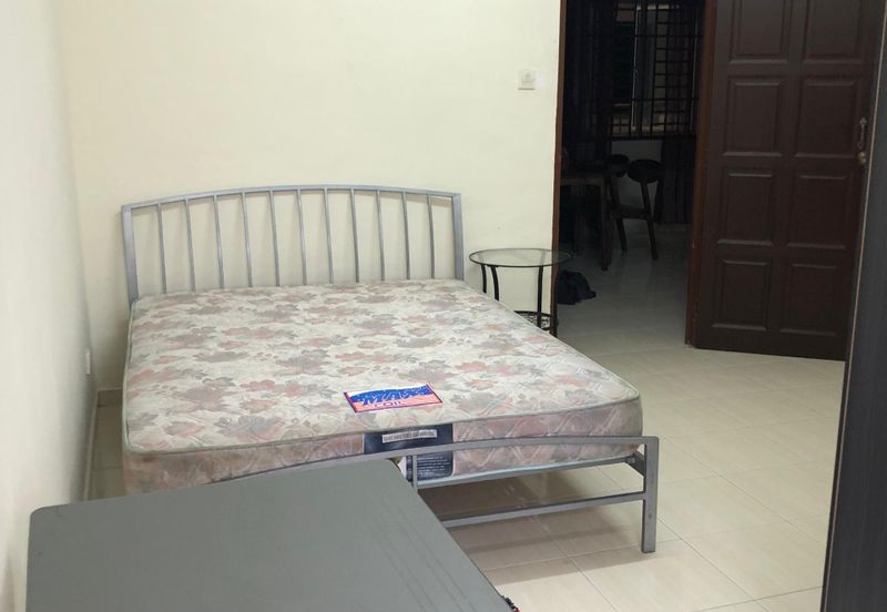 Bangunan Duta Impian (The Embassy Suites)