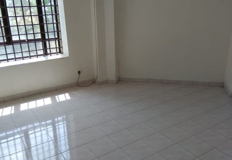 Seri Mutiara Apartment, Bandar Baru Seri Alam