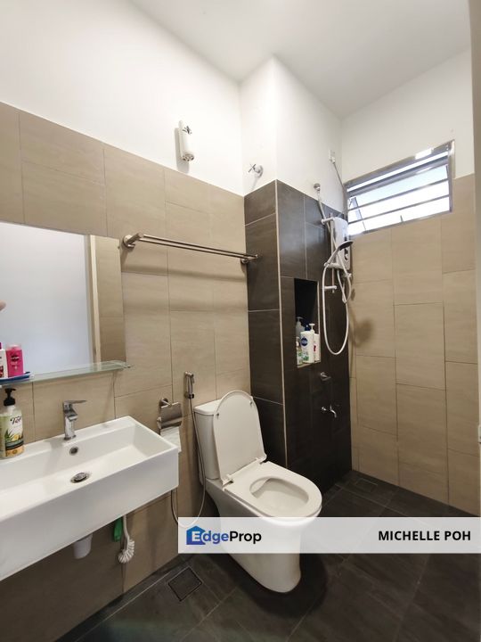 Single Storey Terrace IMPIAN IKONIK 2/x TAMAN IMPIAN EMAS 81300 SKUDAI JOHOR, Johor, Skudai