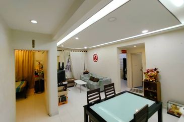 Villa Krystal, Bandar Selesa Jaya