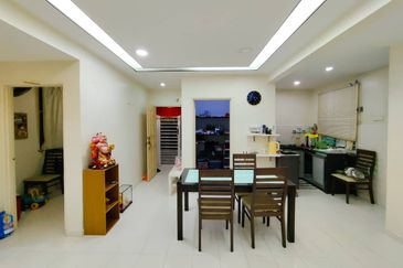 Villa Krystal, Bandar Selesa Jaya