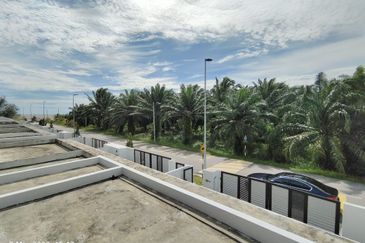 #Pontian #Semi-detached New home by the sea @ Bandar Rimba Terjun, Laman Bayu Daerah Pontian, Johor